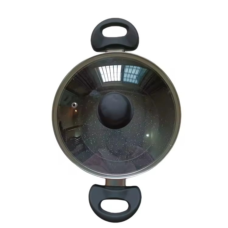 เครื่องใช้ซุปและหม้อสต๊อก