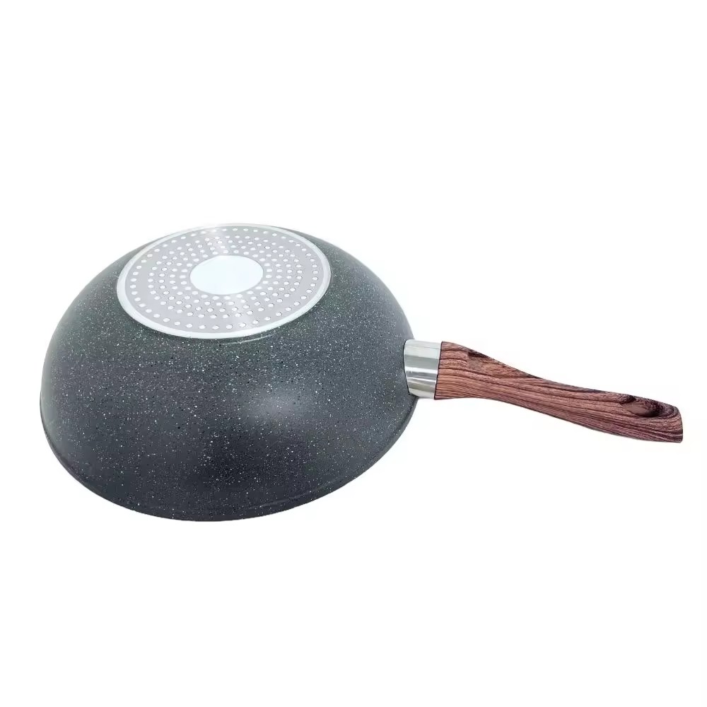 ครัวหินแพทย์ไม่ติดเคลือบกระทะอลูมิเนียมพร้อมชุดเครื่องครัวด้ามไม้